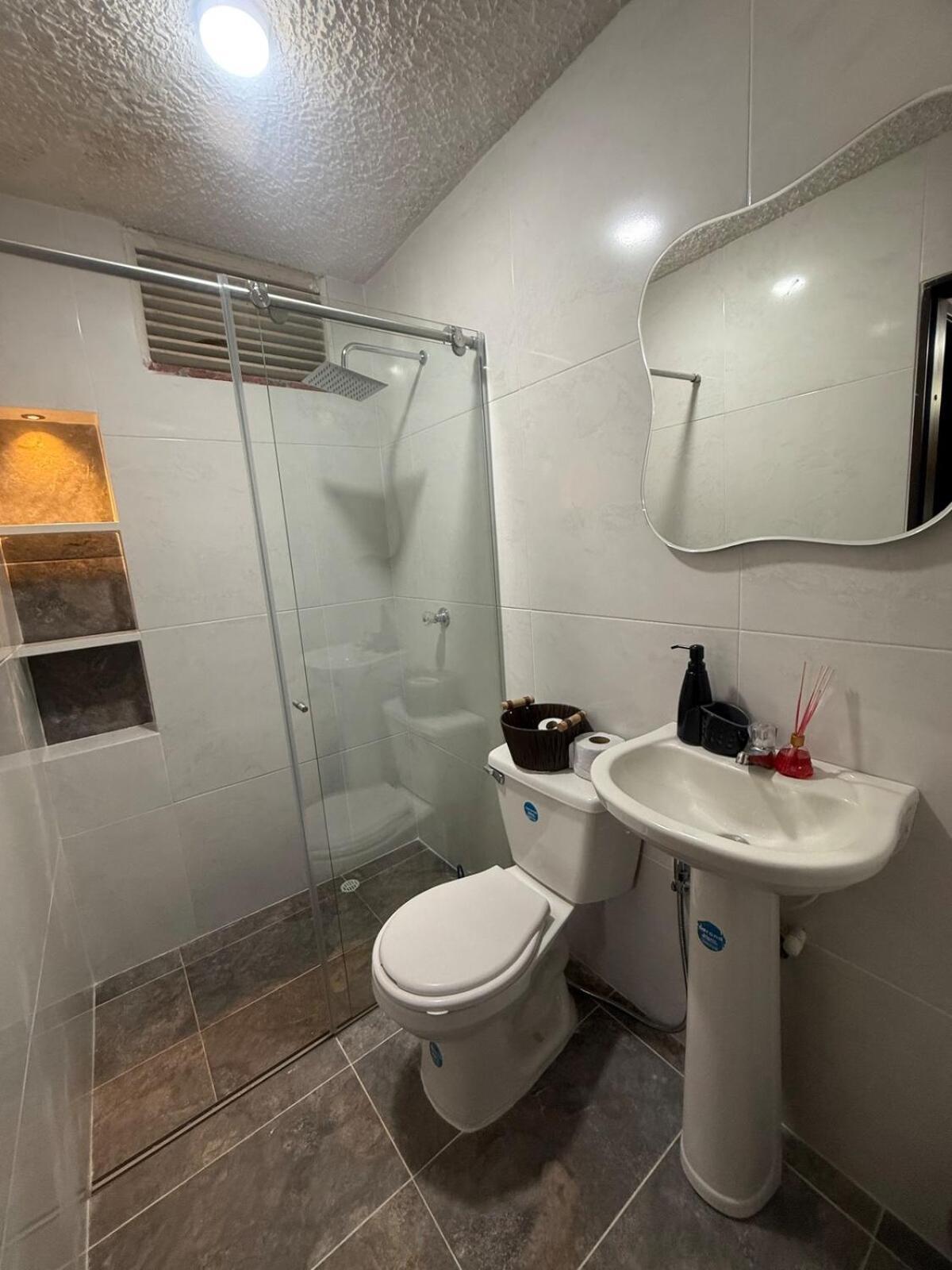 Hermosa Habitacion A Una Cuadra Del Ventura Plaza 3 Cúcuta Exterior foto